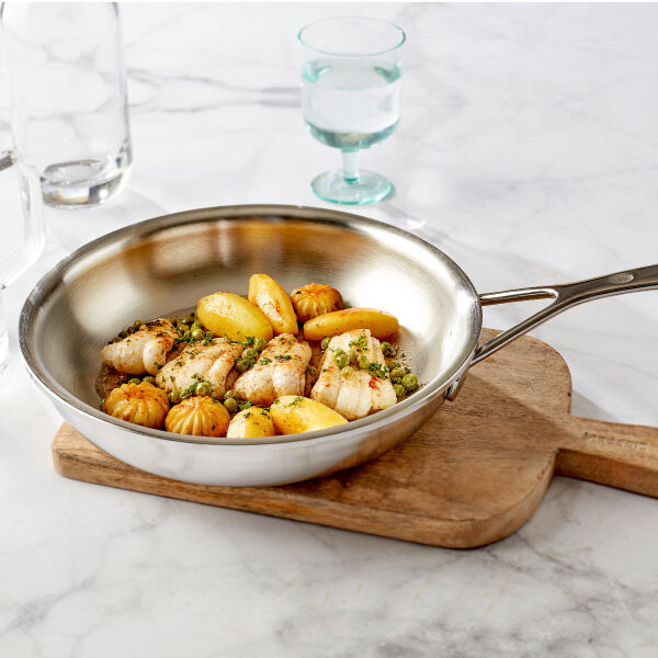 Buy Demeyere Atlantis 9-inch, 18/10 Stainless Steel, Proline Fry